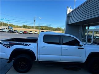 2019 Toyota Tacoma trd pro