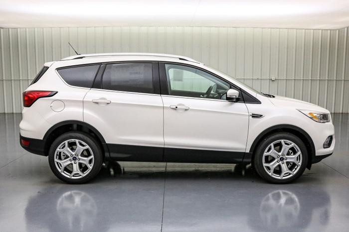 new 2019 ford escape fwd titanium salina, ks 67401 for sale in bavaria, kansas