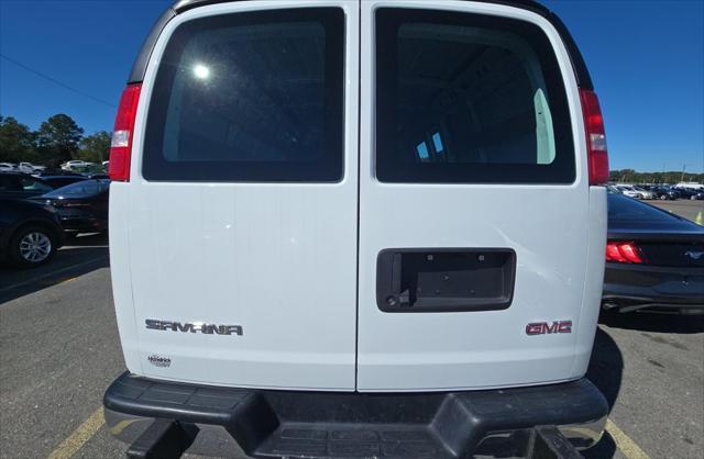 2022 gmc savana 2500 work van