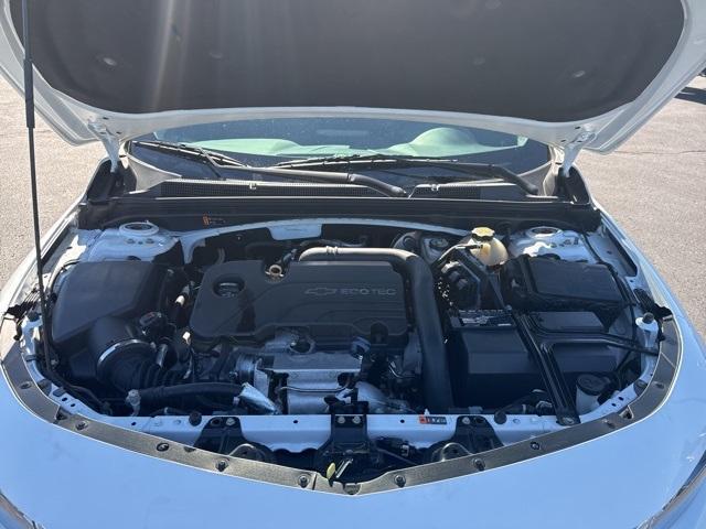 2017 chevrolet malibu 1lt