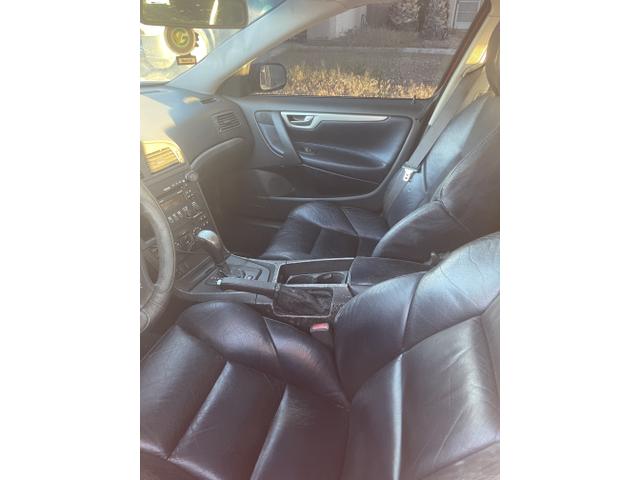 2004 volvo v70 r