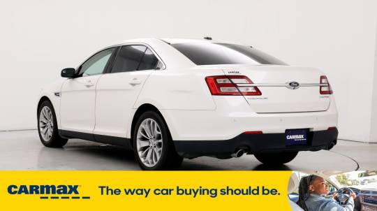 2015 Ford Taurus