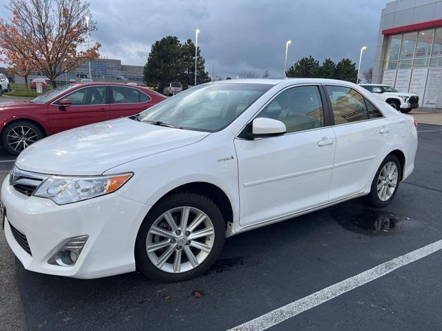 2014 toyota camry hybrid xle