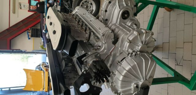 complete engine with trans, spilt sump, air cond., never used, no engine number