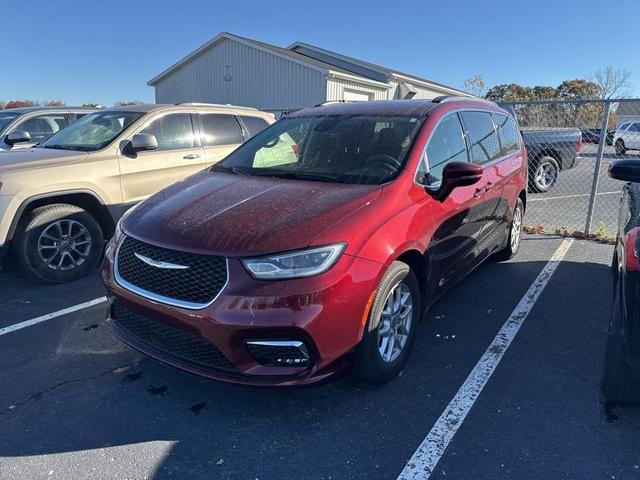 2022 chrysler pacifica touring-l