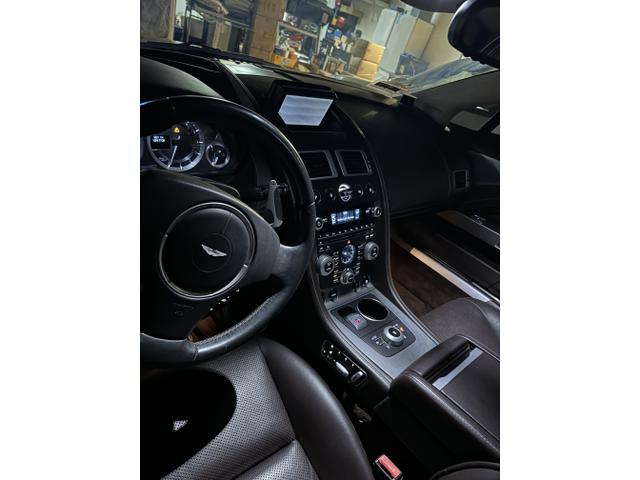 2011 aston martin rapide base