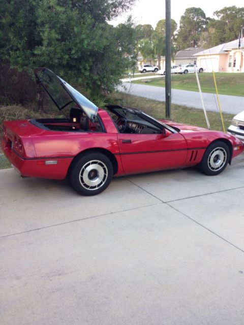 classic/original 1985 chevy corvette / targa top/ florida car /vgc - $7200
