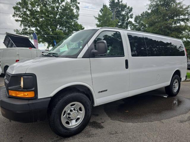 2006 chevrolet express 3500 ls extended wagon