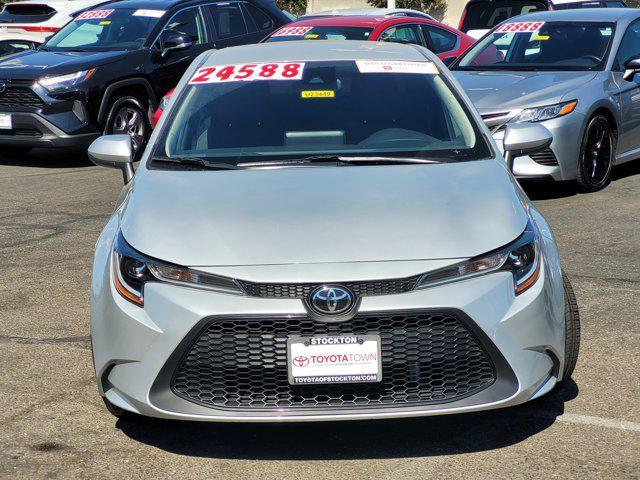 2022 toyota corolla le
