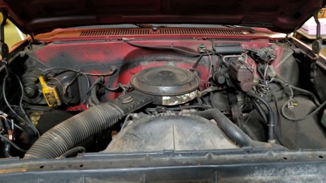 1983 chevrolet c30 chassis cab w/stake bed - 1 ton dually - gm 350ci v8 engine