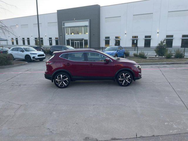 2022 nissan rogue sport sl