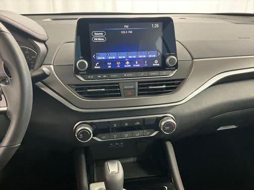 2023 nissan altima sr fwd in west des moines, iowa