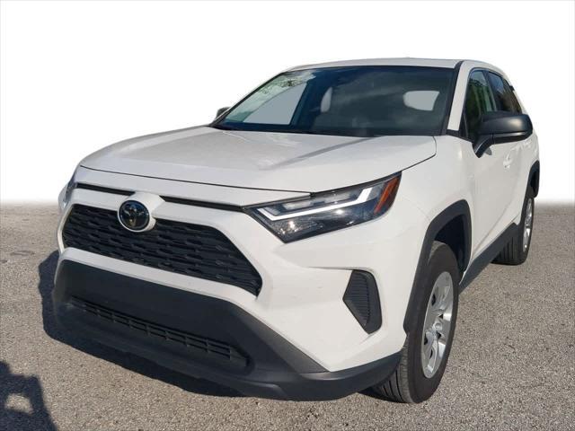 2023 toyota rav4 le