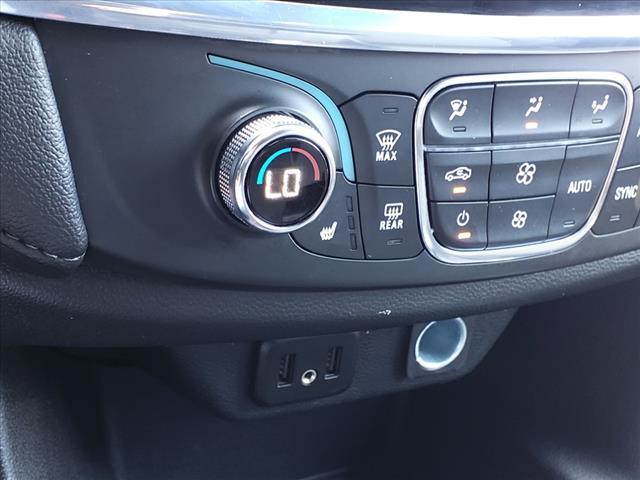 2022 chevrolet traverse lt cloth
