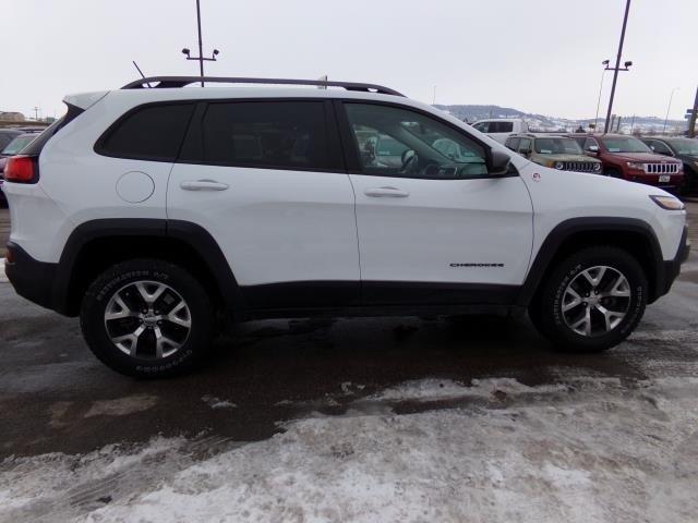 used 2015 jeep cherokee 4wd trailhawk spearfish, sd 57783 for sale in spearfish, south dakota