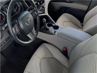2021 Toyota Camry hybrid se