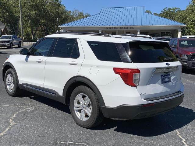 2021 ford explorer xlt