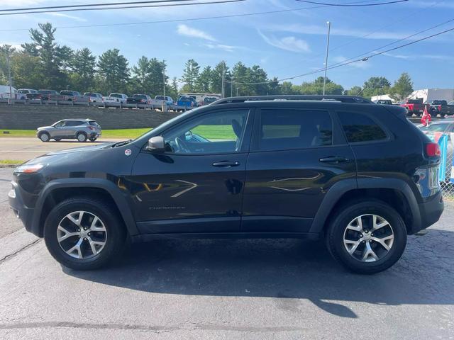 2015 jeep cherokee sport
