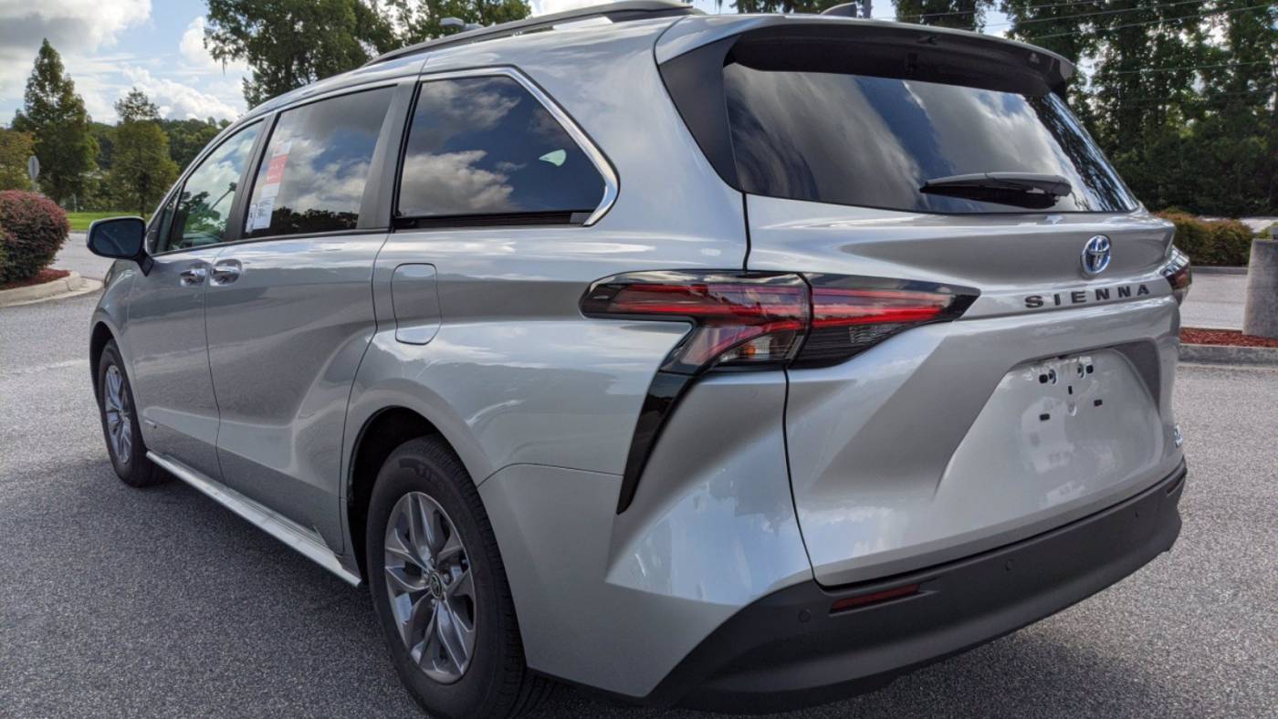 2021 toyota sienna