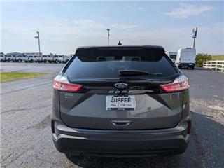 2021 Ford Edge se
