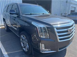 2018 Cadillac Escalade premium luxury