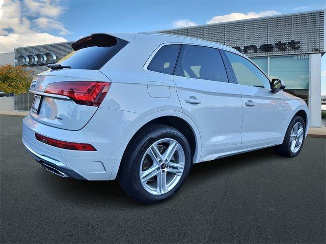 2022 audi q5 s line premium