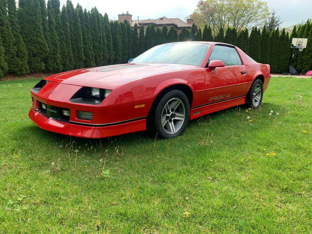1986 camaro iroc-z - very low mileage