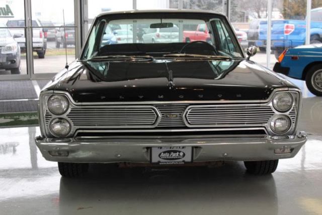 ** 1966 plymouth fury vip * 4400 actual miles * beautiflly restored *