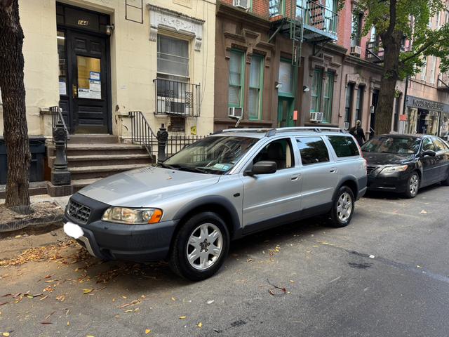 2006 volvo xc70 2.5t