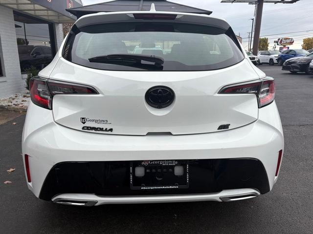 2022 toyota corolla hatchback se