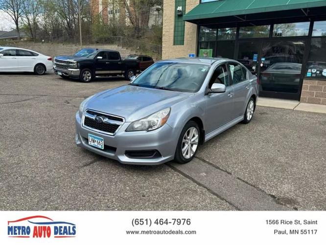 2013 subaru legacy 2.5i premium sedan 4d in saint paul, minnesota