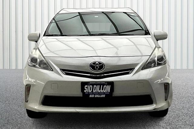 2014 toyota prius v five