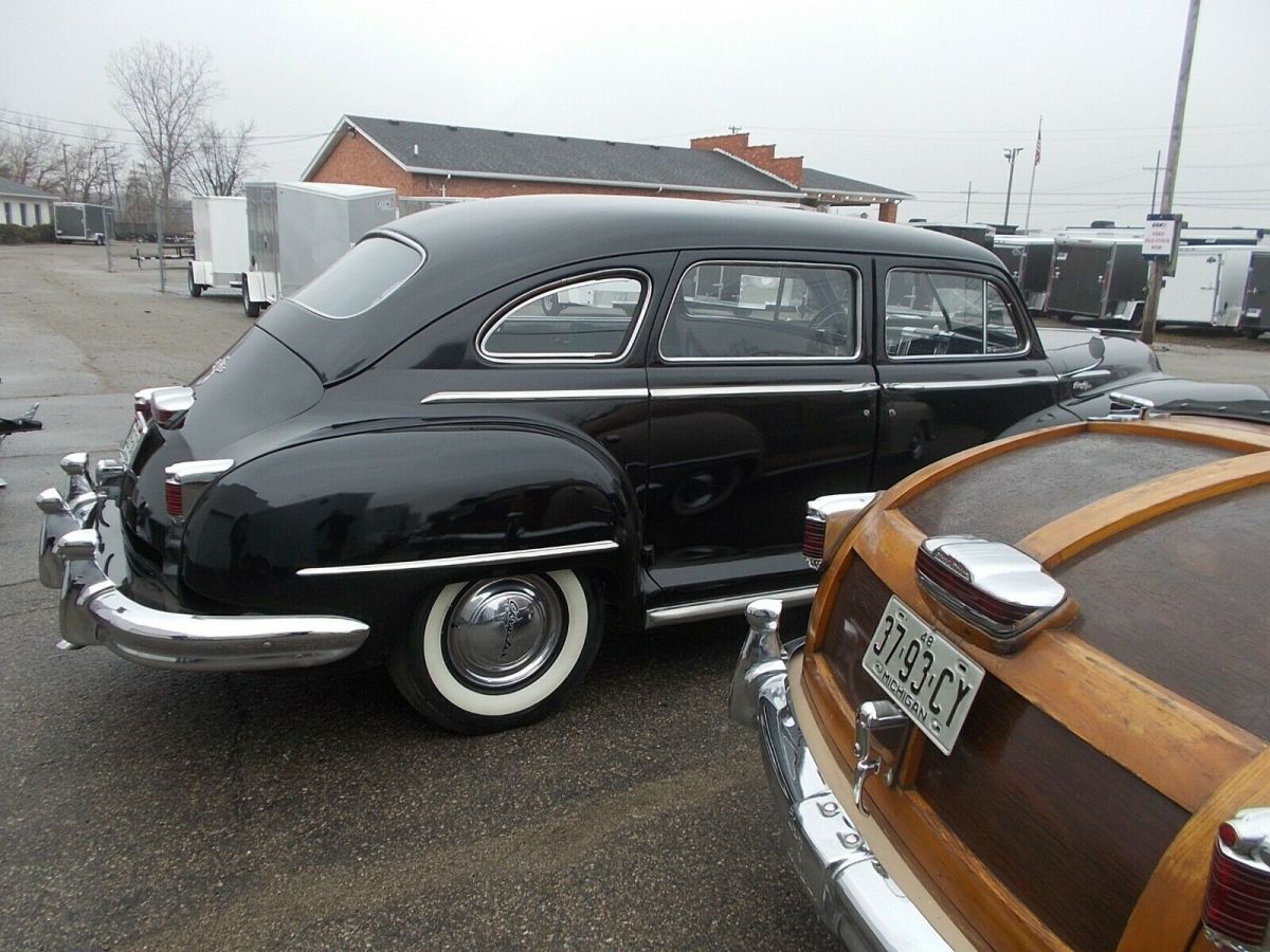 1947 chrysler 7 pass limo...139.5...w/divider window