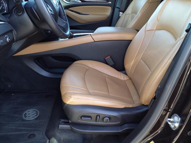 2018 buick enclave essence