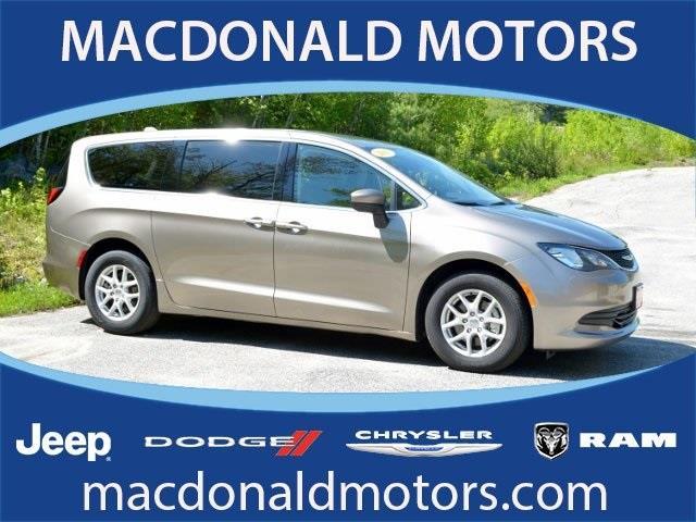 2017 chrysler pacifica touring touring 4dr mini-van for sale in bridgton, maine