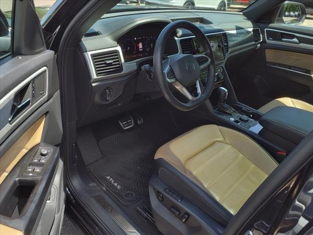 2021 volkswagen atlas cross sport 3.6l v6 sel premium r-line