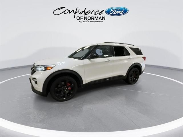 2022 ford explorer st