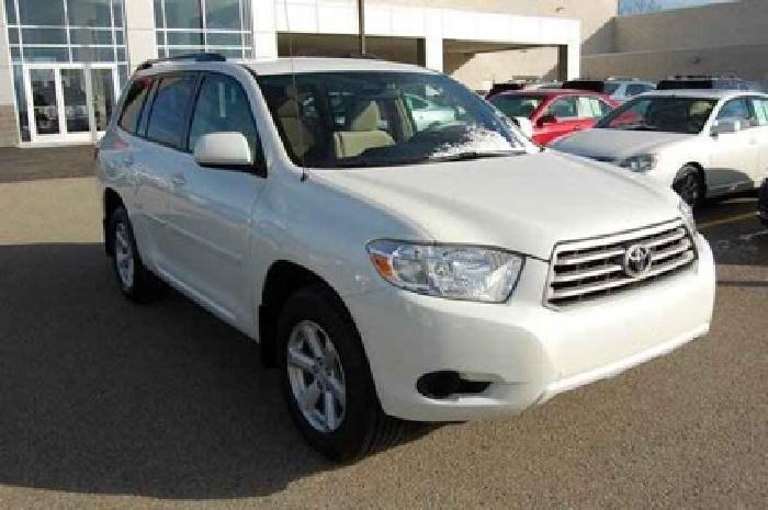 2010 toyota highlander base in meadville, pa