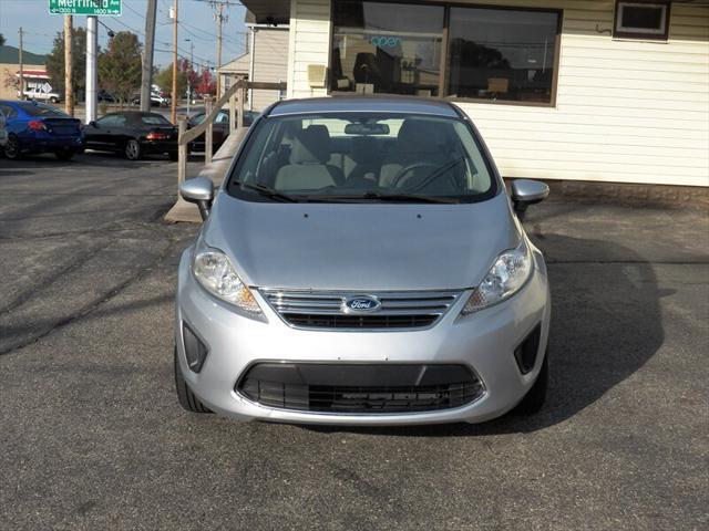 2013 ford fiesta se