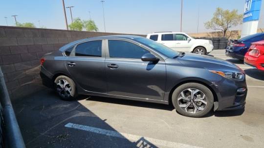 2021 kia forte lxs