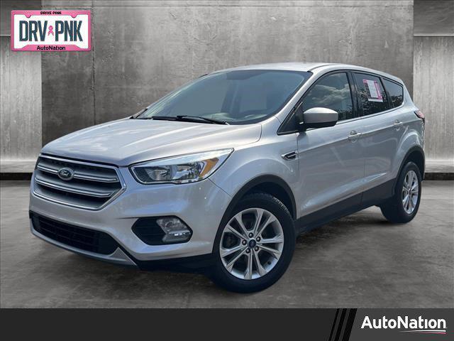 2019 ford escape se