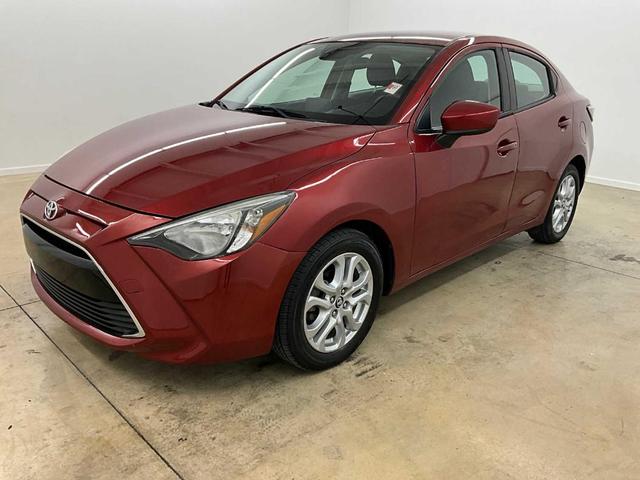 2018 toyota yaris ia base