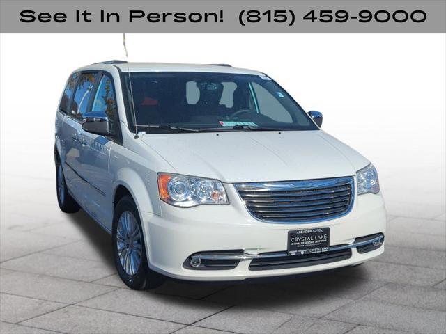 2012 chrysler town & country limited