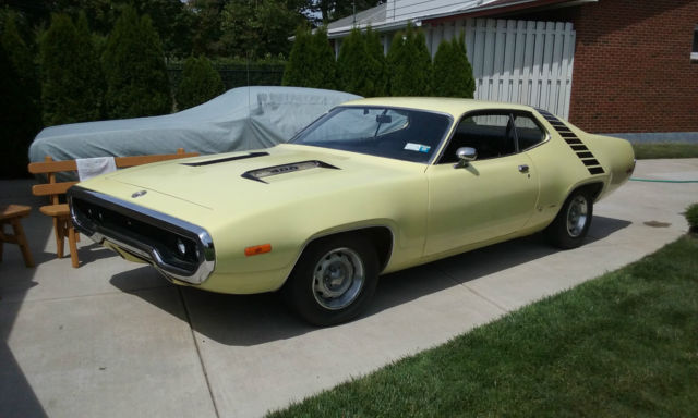 1972 plymouth roadrunner base 6.6l