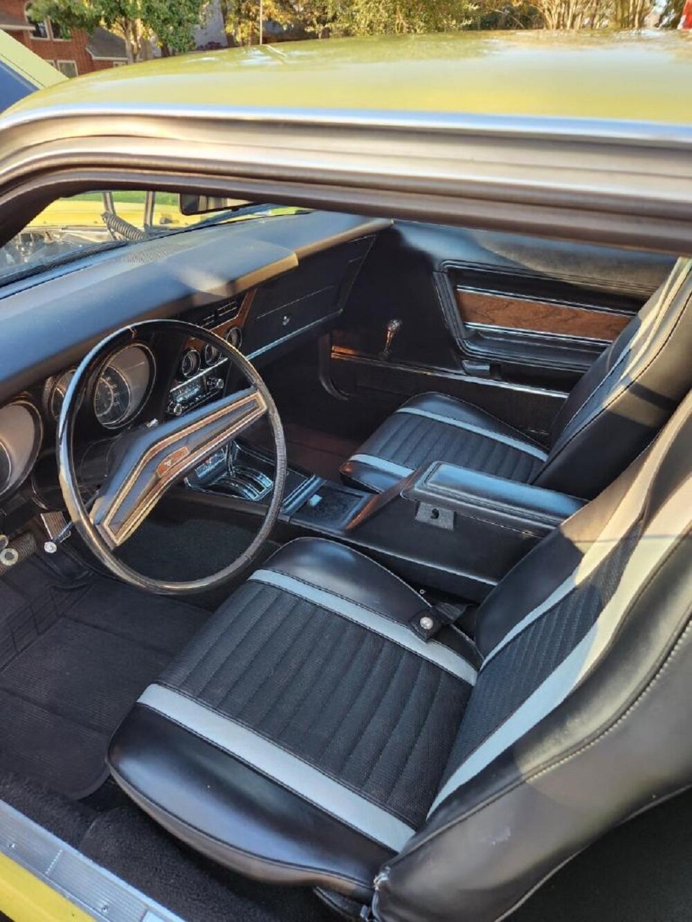 ford mustang mach 1