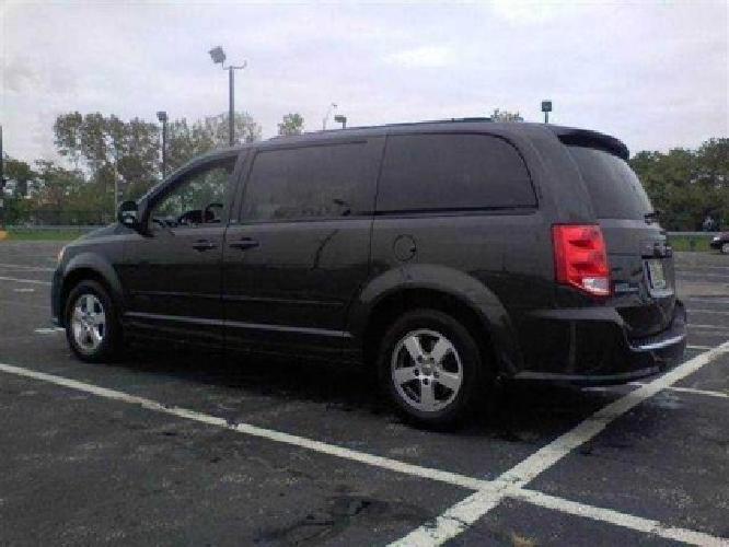 2012 dodge grand caravan passenger sxt minivan 4d in west chester, pa