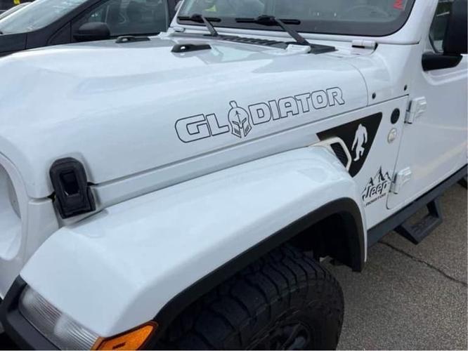 2021 jeep gladiator sport s pickup 4d 5 ft in malden, massachusetts