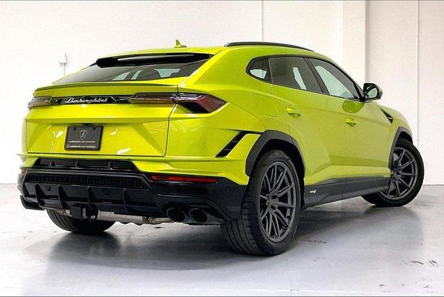 2023 lamborghini urus performante