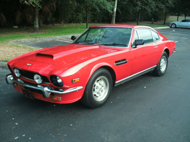 1976 aston martin v8 coupe