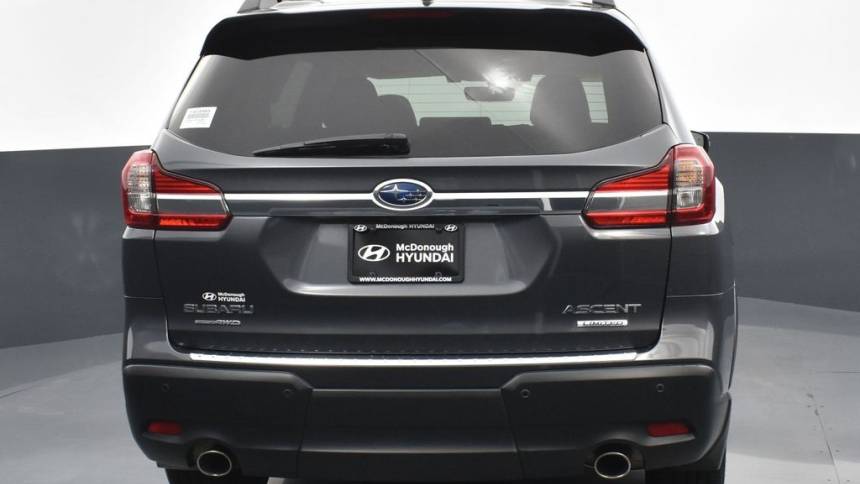 2022 subaru ascent limited 8-passenger